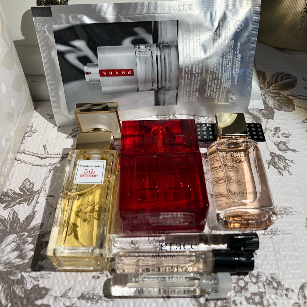 Bundle of perfumes.  Authentic